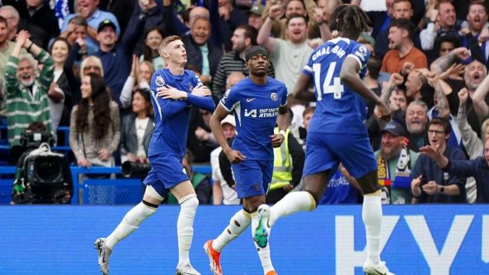 Chelsea maintain late season push with big win over West Ham United