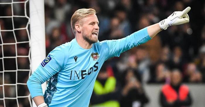 Kasper Schmeichel gives 'weird' response to Newcastle United transfer link