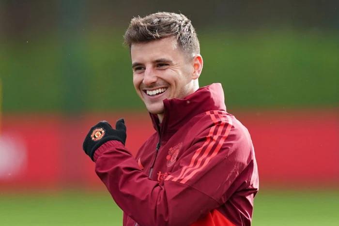 Man Utd’s Mason Mount back in training after four months out with calf issue