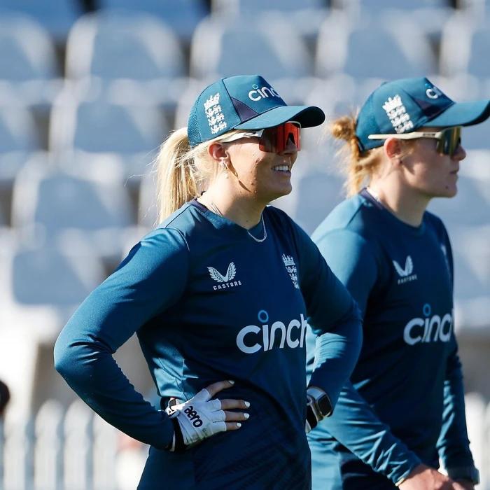 Sarah Glenn has been released from England Women’s ODI squad as she continues to recover from concussion 💔

She is curr...