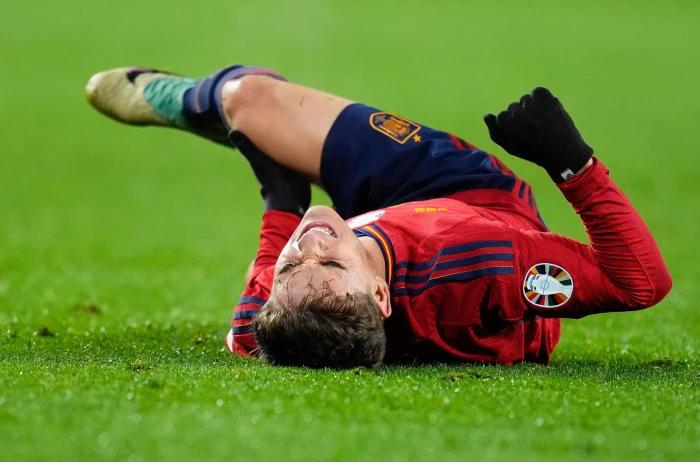 Injury blow for Gavi: Spain boss defends decision amidst Barcelona backlash