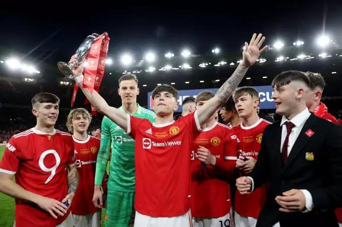 Seven Man Utd youngsters who could make their breakthrough under Ten Hag