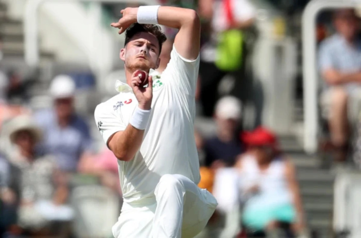 Mark Adair Test bowling