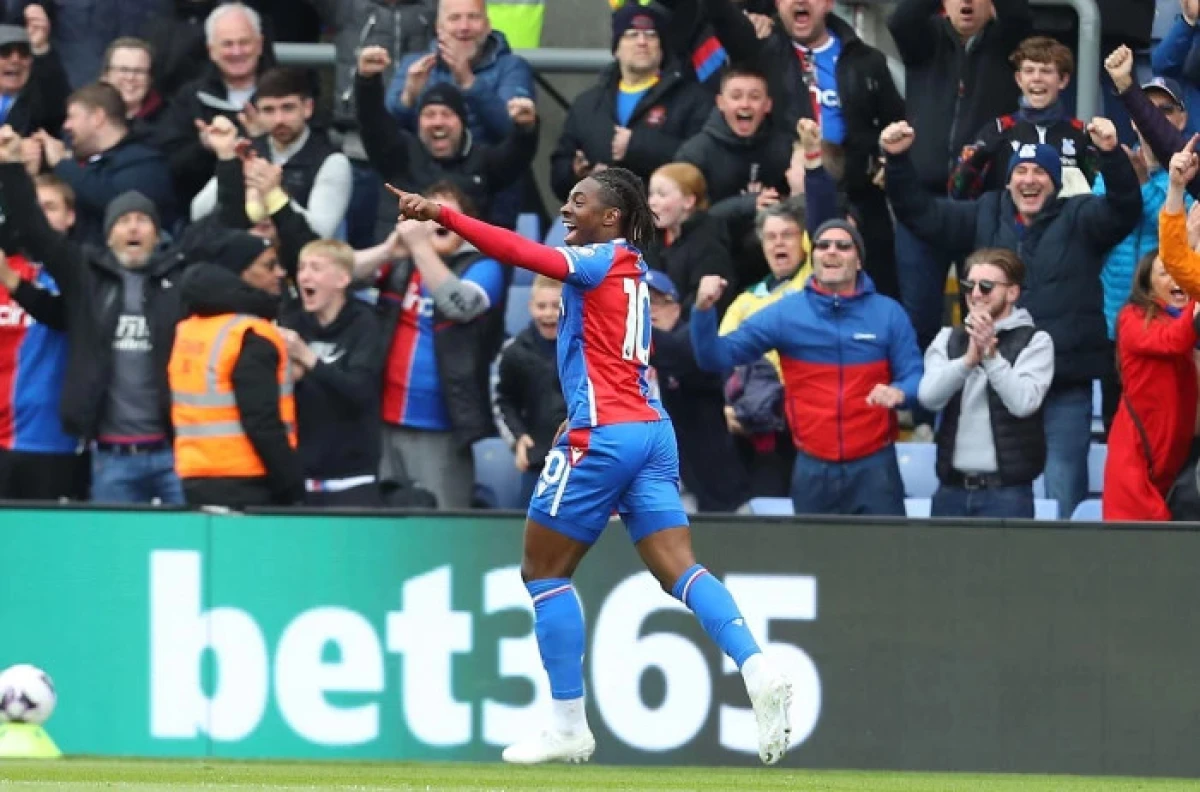 Crystal Palace's Eberechi Eze celebrates his goal in the 5-2 thrashing of West Ham