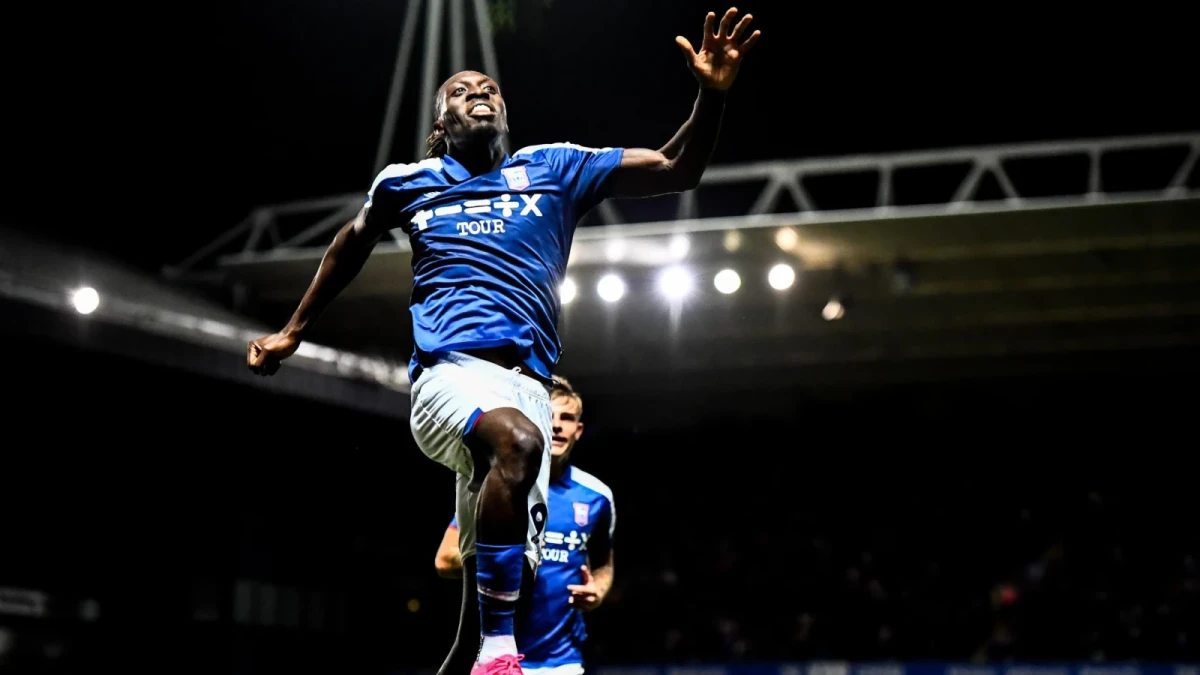 Freddie Ladapo scores for Ipswich