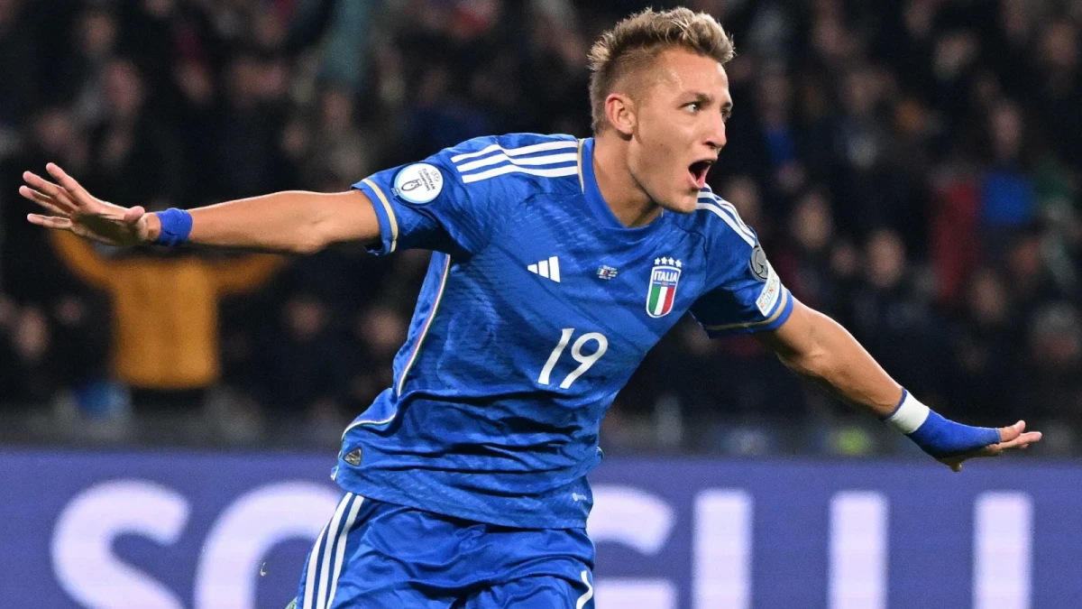 Mateo Retegui of Italy