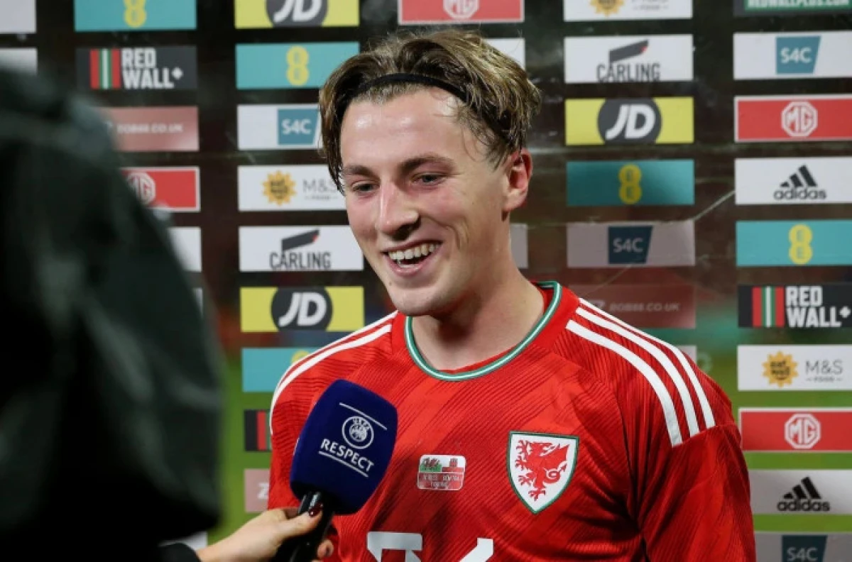 Charlie Savage of Wales