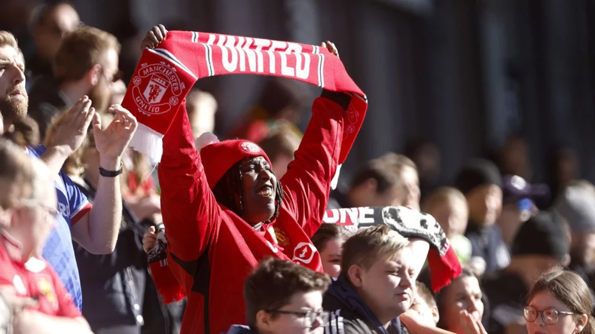 Manchester United supporters