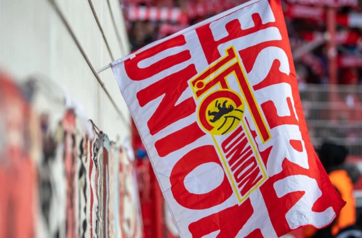 Union Berlin Flag