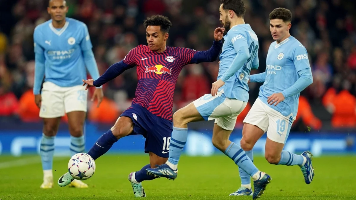 Fabio Carvalho of RB Leipzig