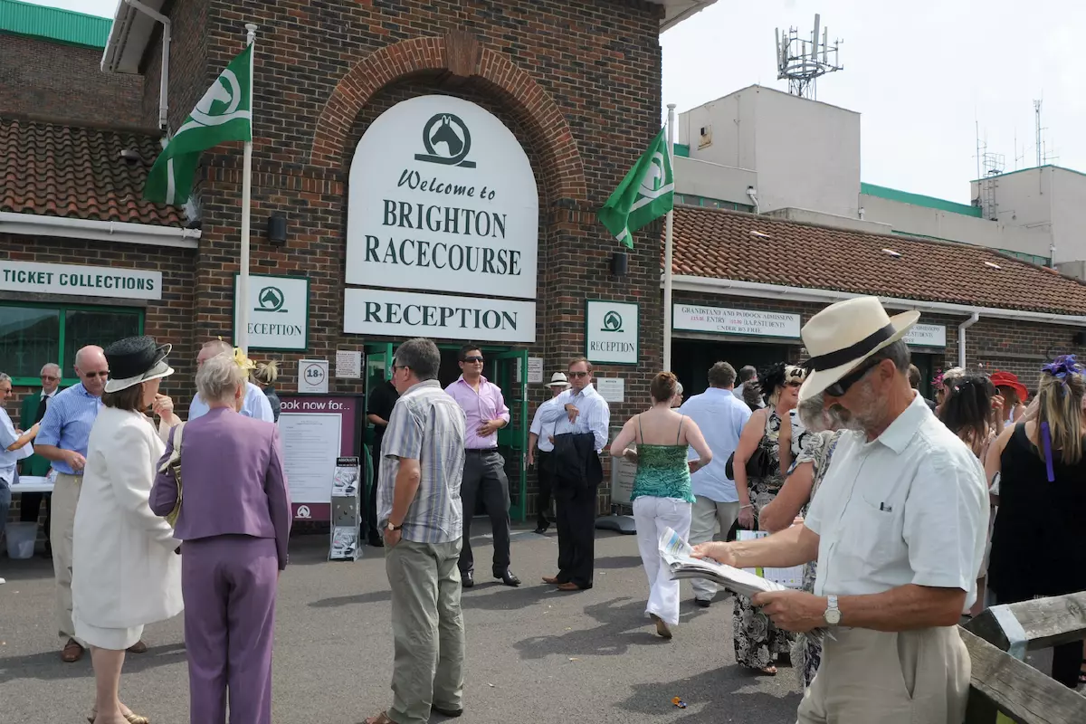 Monday’s Brighton racing tips: Platinum Prince can rock at the seaside