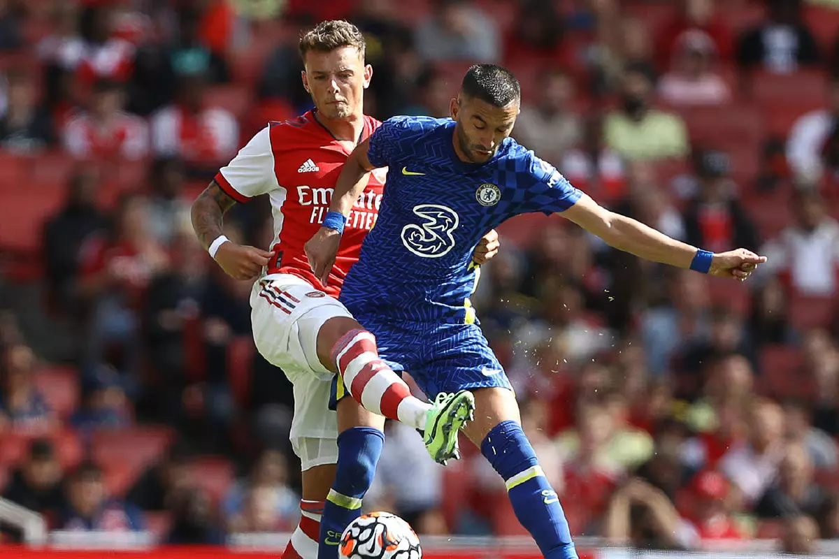 Chelsea and Arsenal do battle