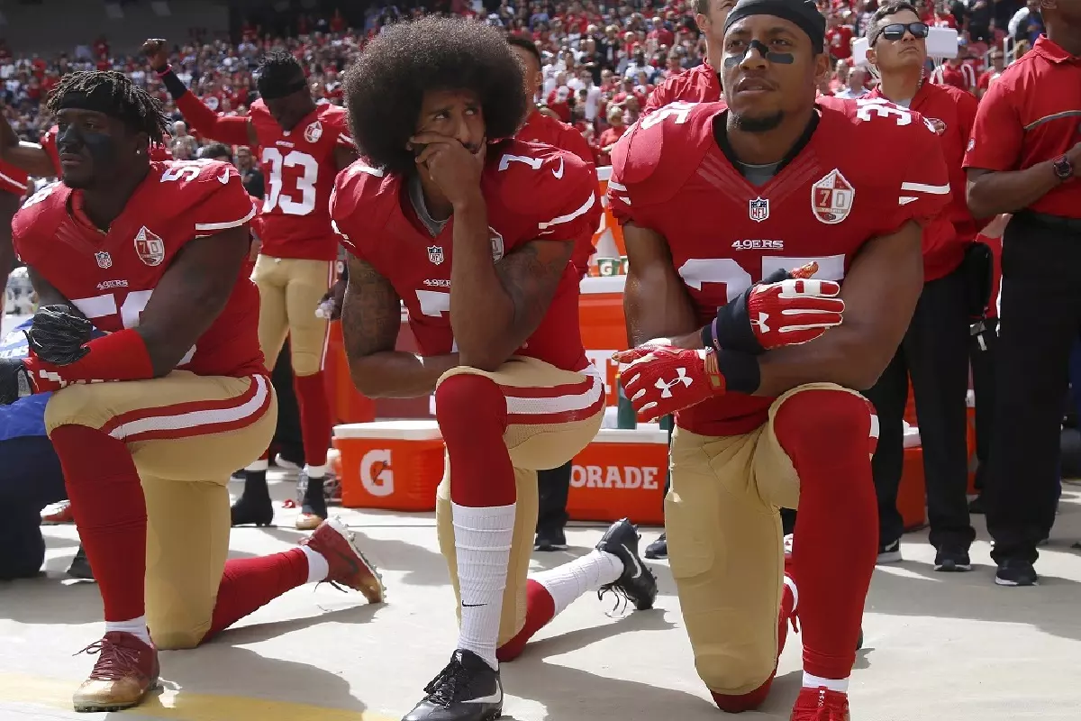 Colin Kaepernick taking a knee