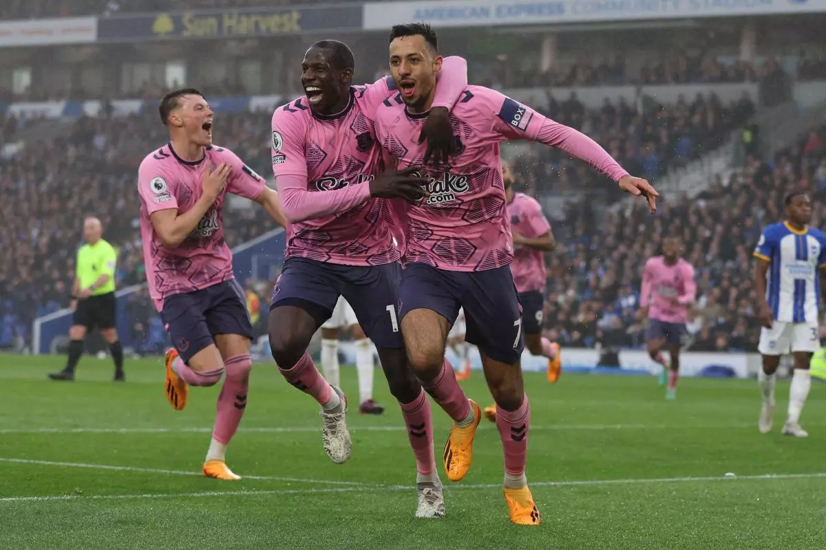 Dwight McNeil of Everton celebrates