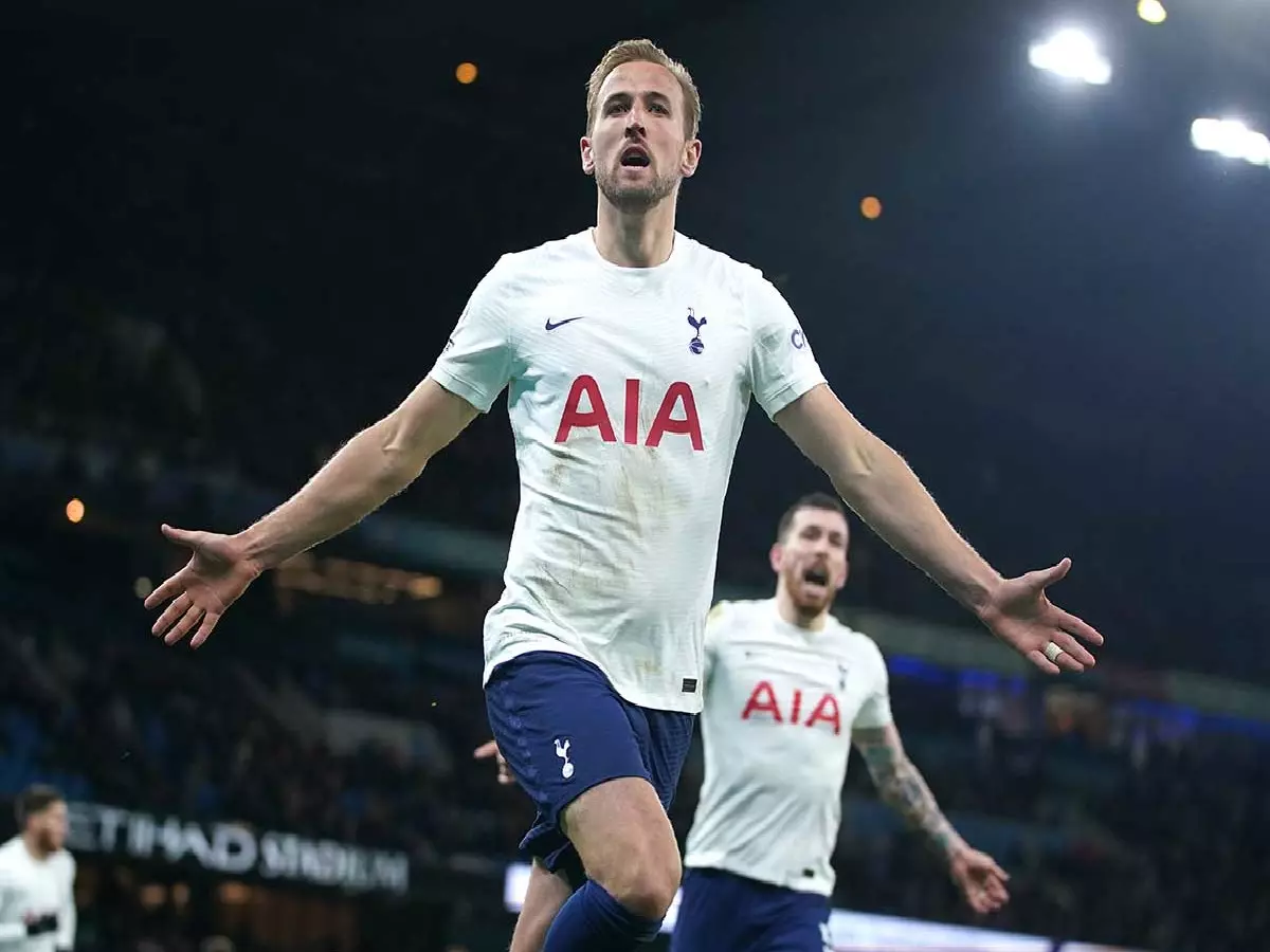 Harry Kane celebrates scoring for Tottenham against Man City