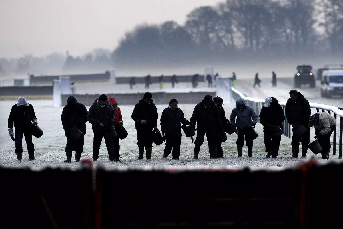 Haydock racecourse frost