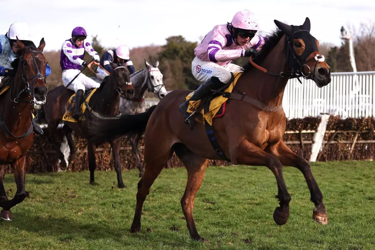 Iceo ridden by jockey Harry Cobden