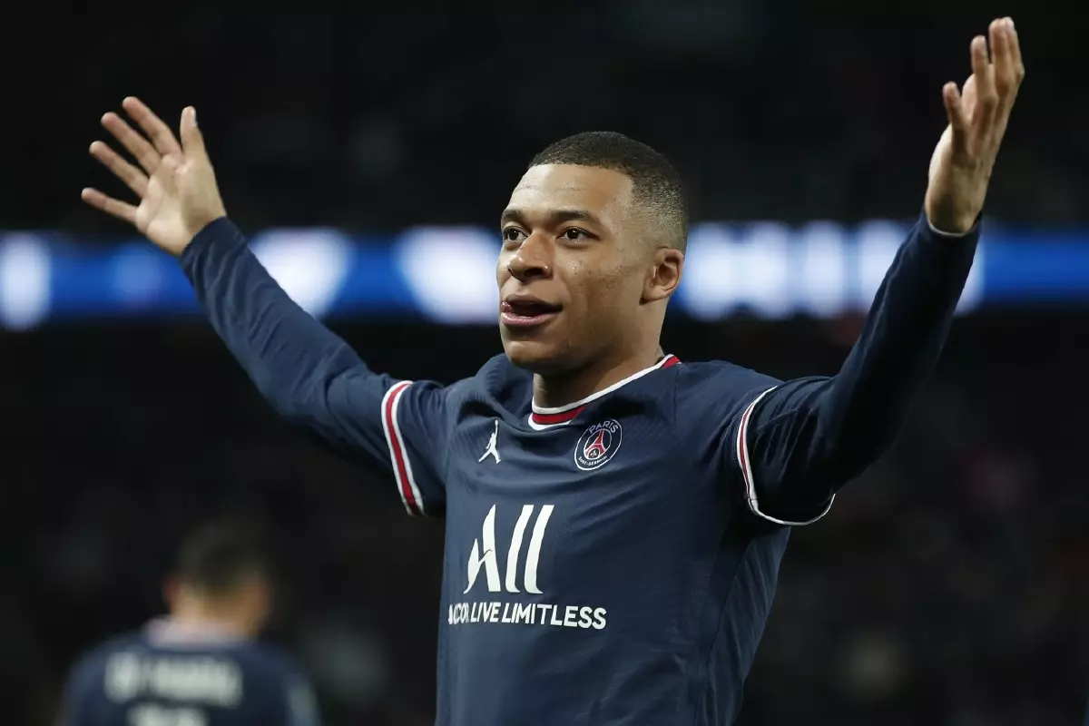 Kylain Mbappe celebration PSG Feb22
