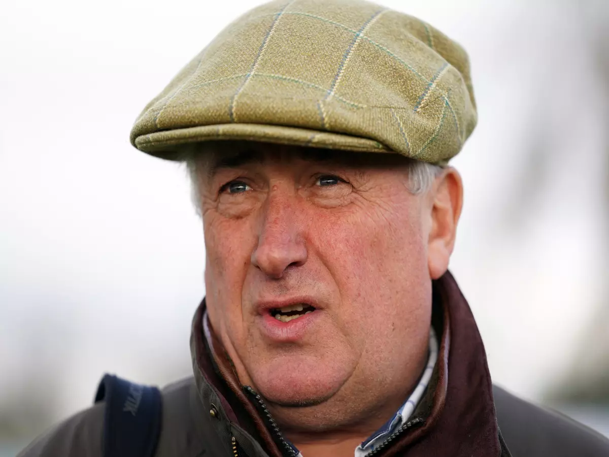 Paul Nicholls Hat