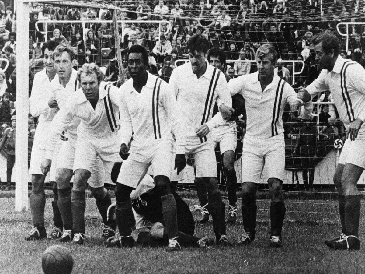 Pele Escape To Victory