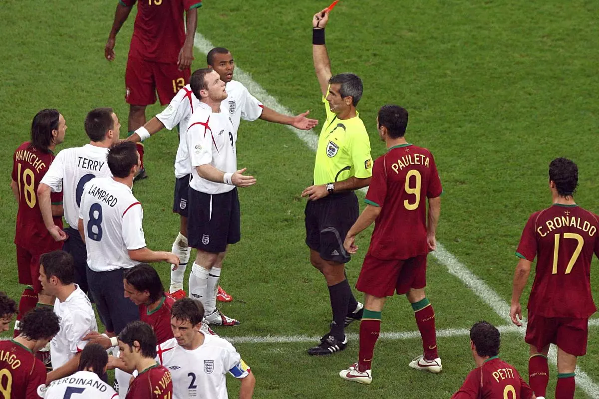 Rooney Red England Portugal