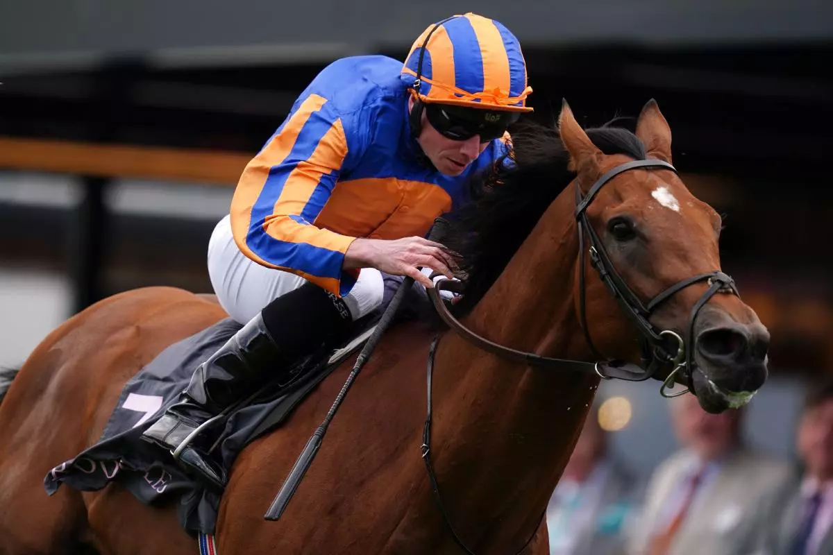 San Antonio ridden by Ryan Moore coming home to win Chester's Dee Stakes