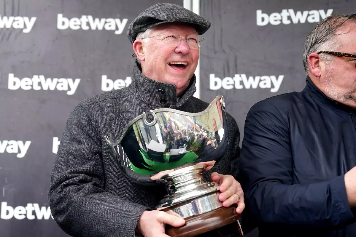 Sir Alex Ferguson wins Betway Bowl at Aintree