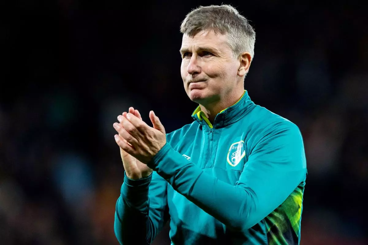 Stephen Kenny clapping