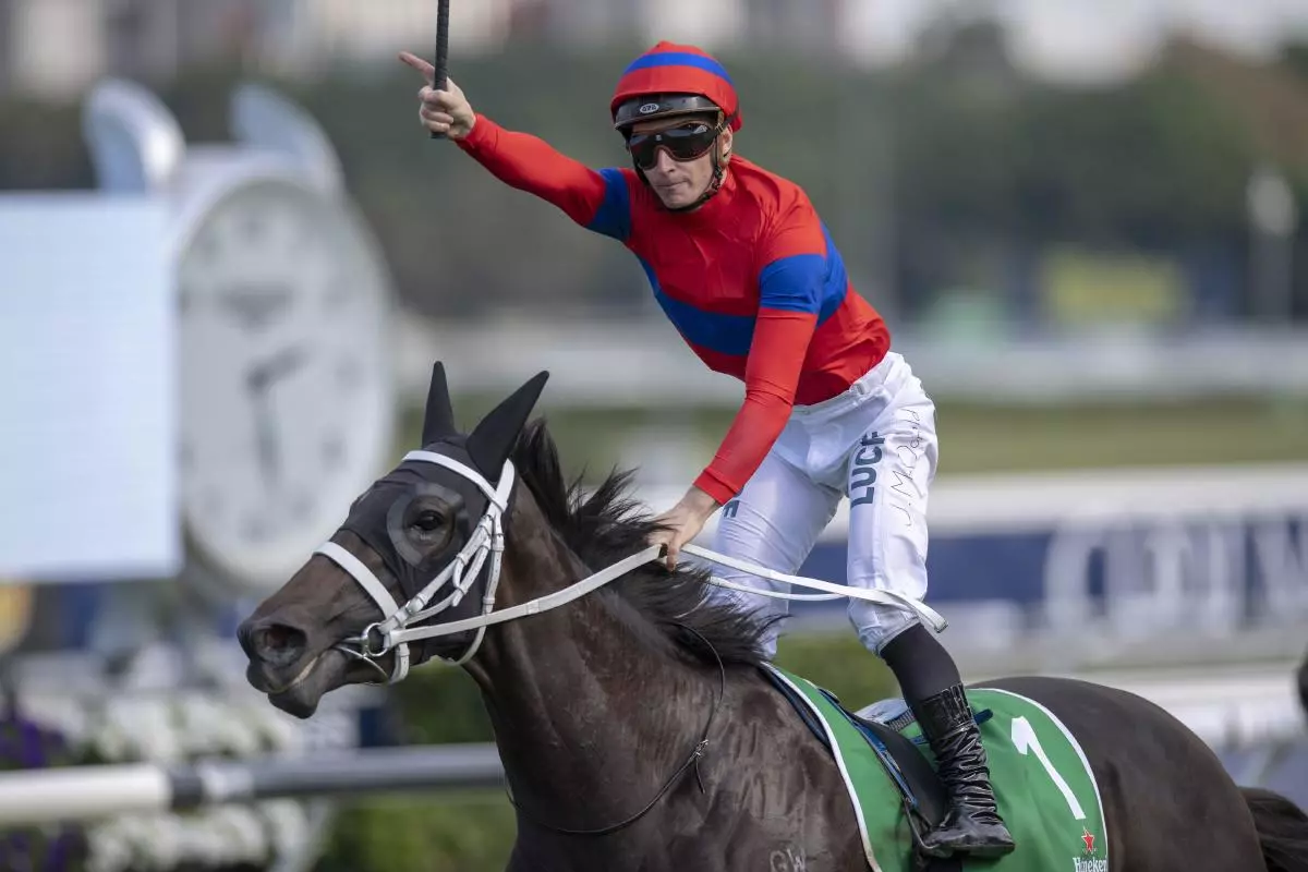 Verry Elleegant, ridden by James McDonald