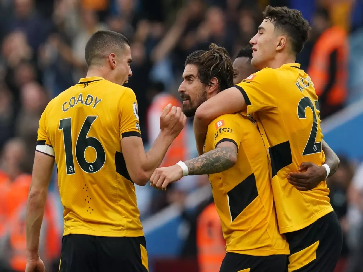 Wolves Conor Coady Ruben Neves Max Kilman Oct21