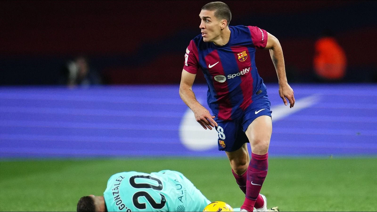 Oriol Romeu of FC Barcelona