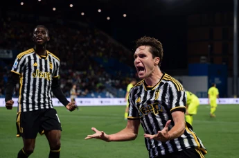 Federico Chiesa of Juventus celebrates