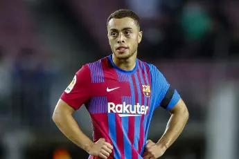 Sergino Dest looks on