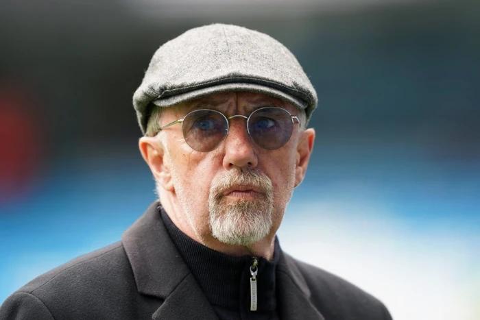 'Don't have any': Mark Lawrenson issues strong Leeds United verdict with who wins play-offs call