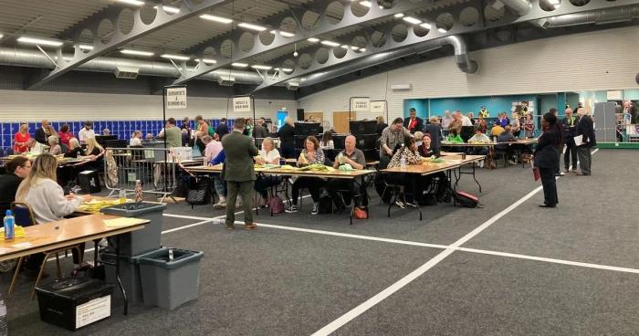 Labour holds onto power in Leeds - but smaller parties make big gains