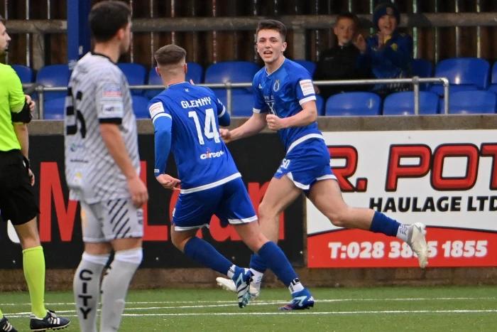 Tomas Galvin the hero as Dungannon Swifts set up Semi-Final clash with Linfield