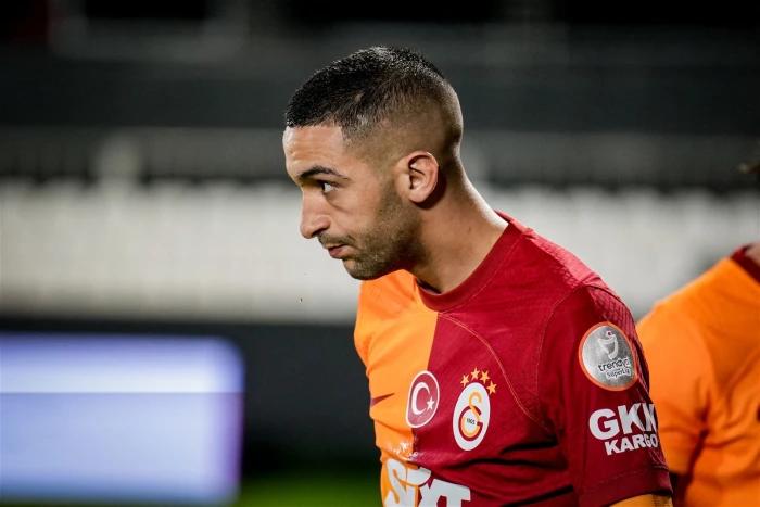 “Disappointing” - Hakim Ziyech slams sackings & transfer policy after summer Chelsea departure