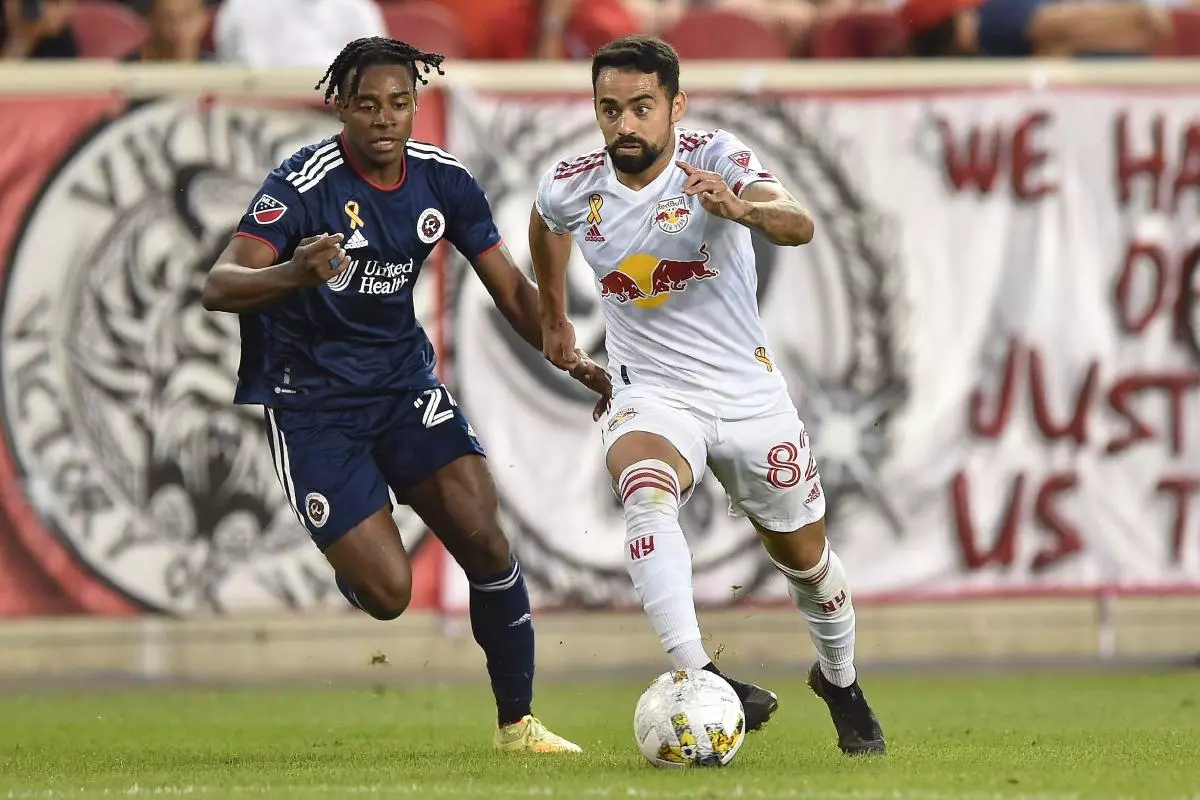 New York Red Bulls midfielder Luquinhas