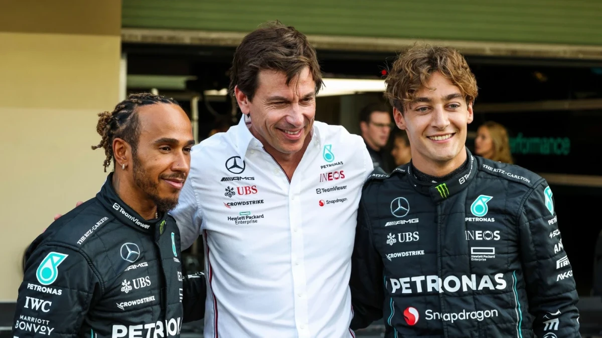 Lewis Hamilton, Toto Wolff and George Russell of Mercedes