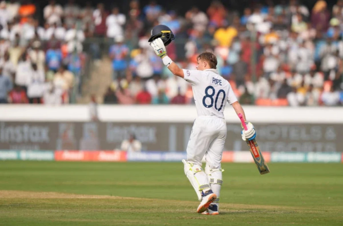 England's Ollie Pope celebrates his hundred runs on the third day of the first cricket test match between England and India - Jan 2024