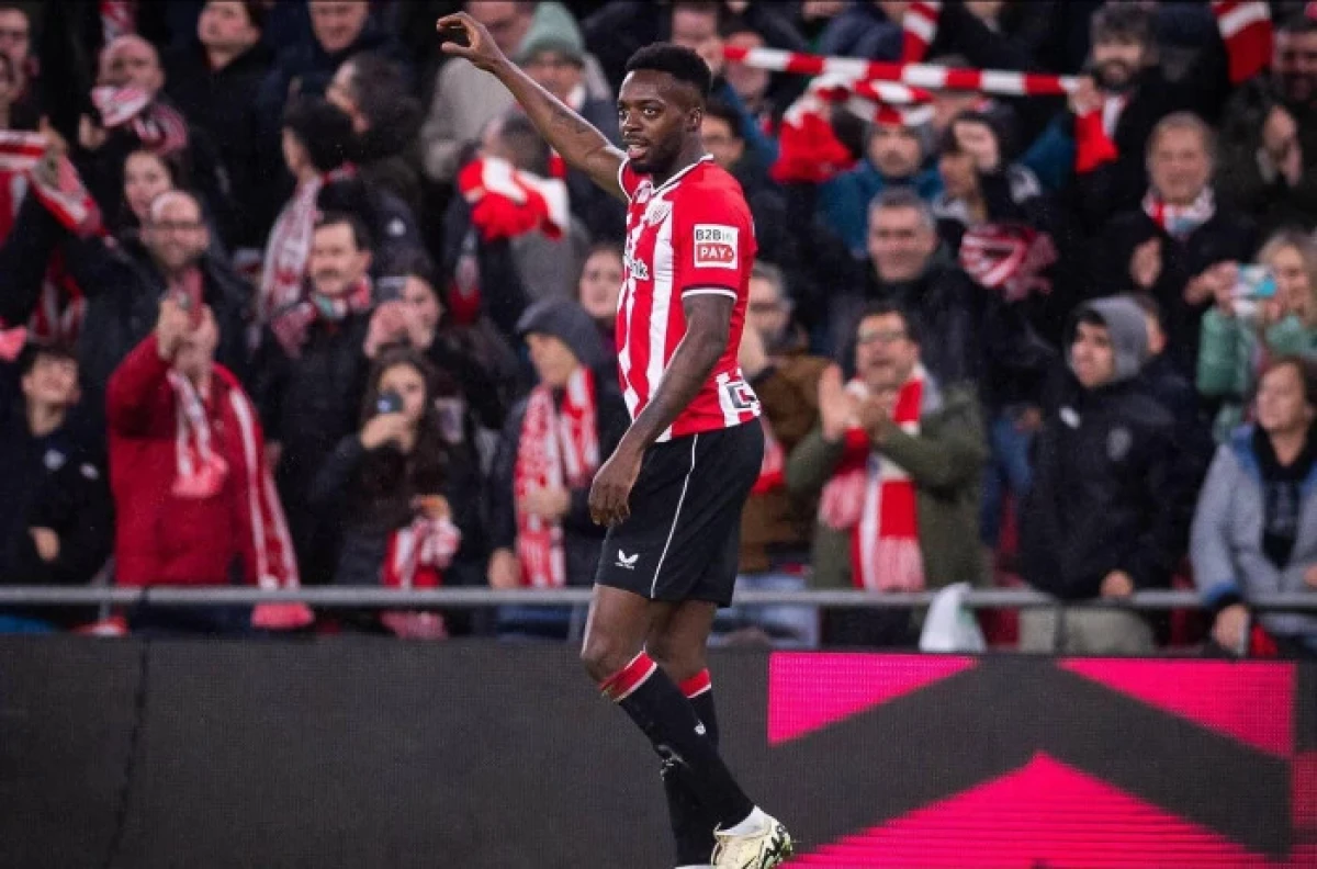 Inaki Williams celebrates his goal for Athletic Bilbao