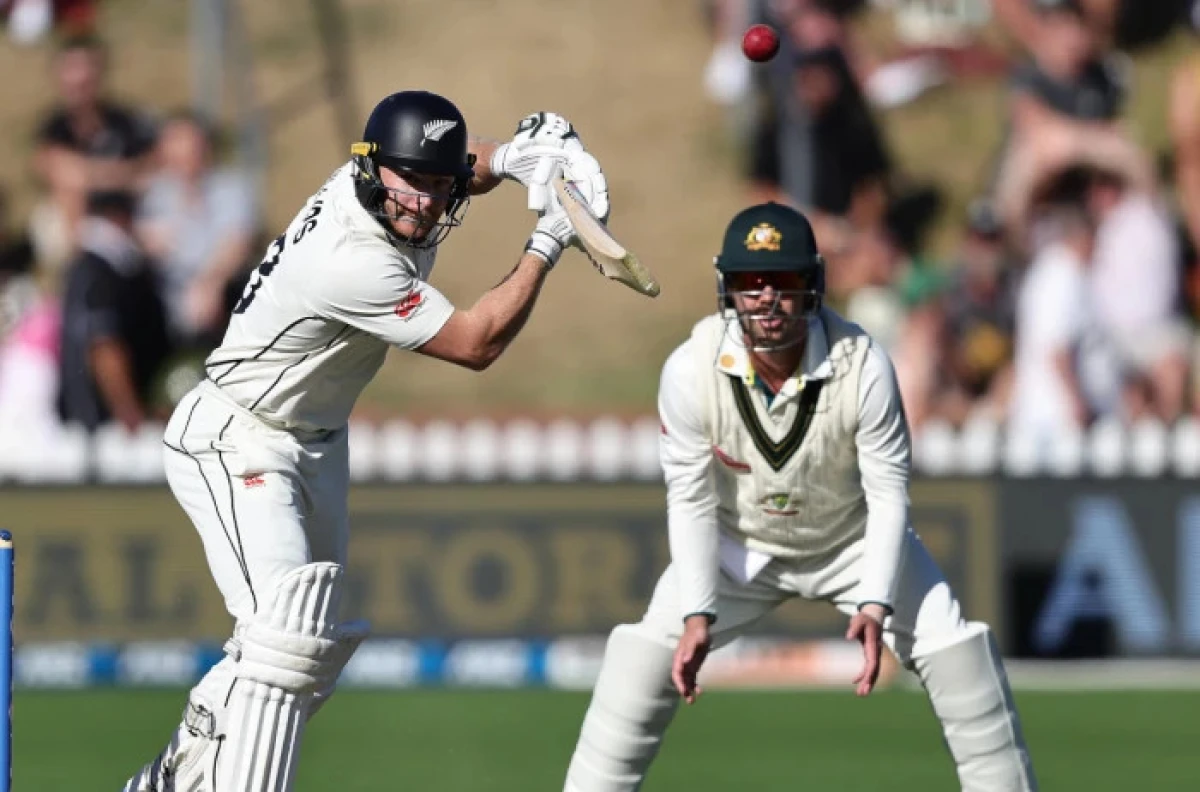 Glenn Phillips for New Zealand