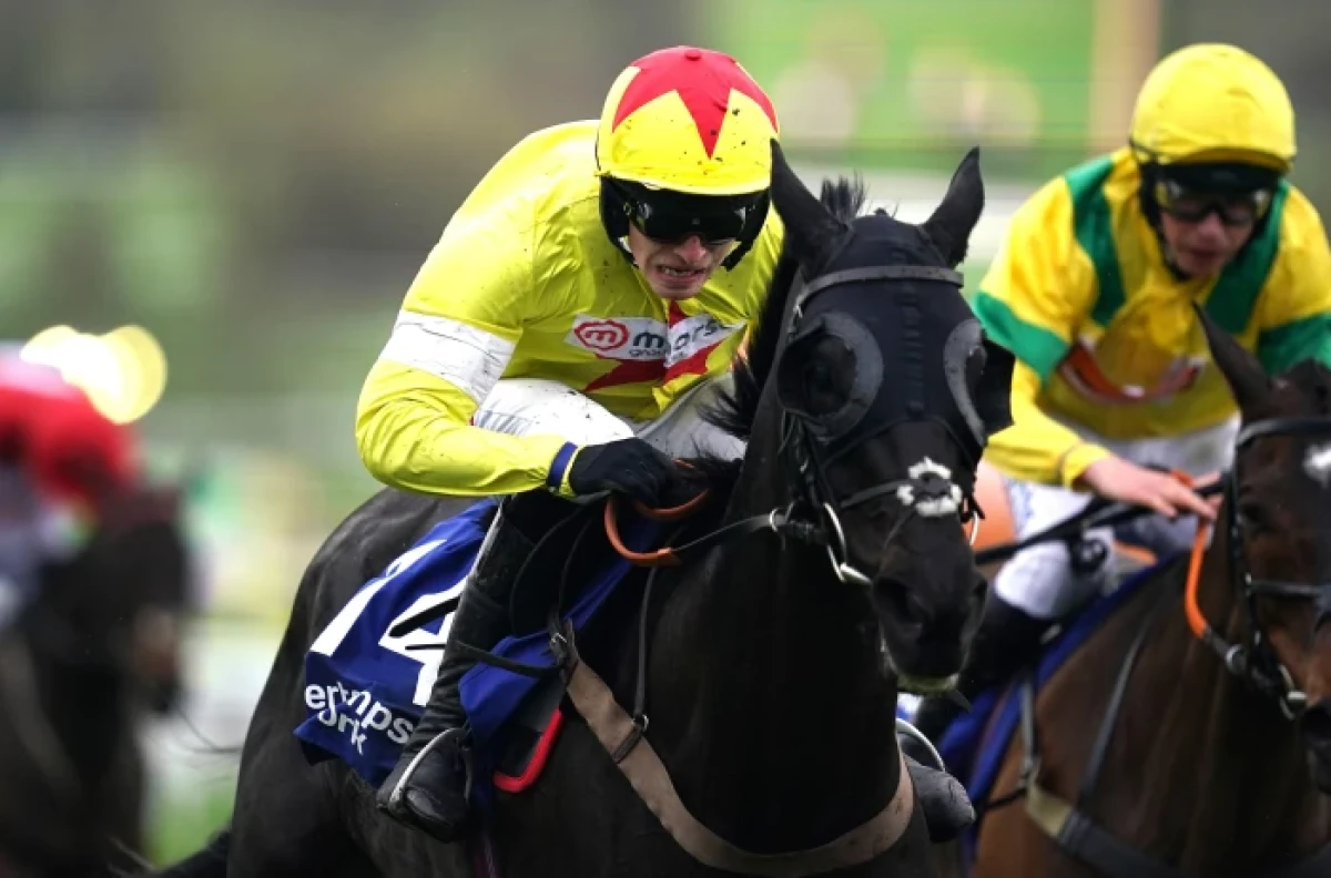 Monmiral ridden by Harry Cobden at the Cheltenham Festival