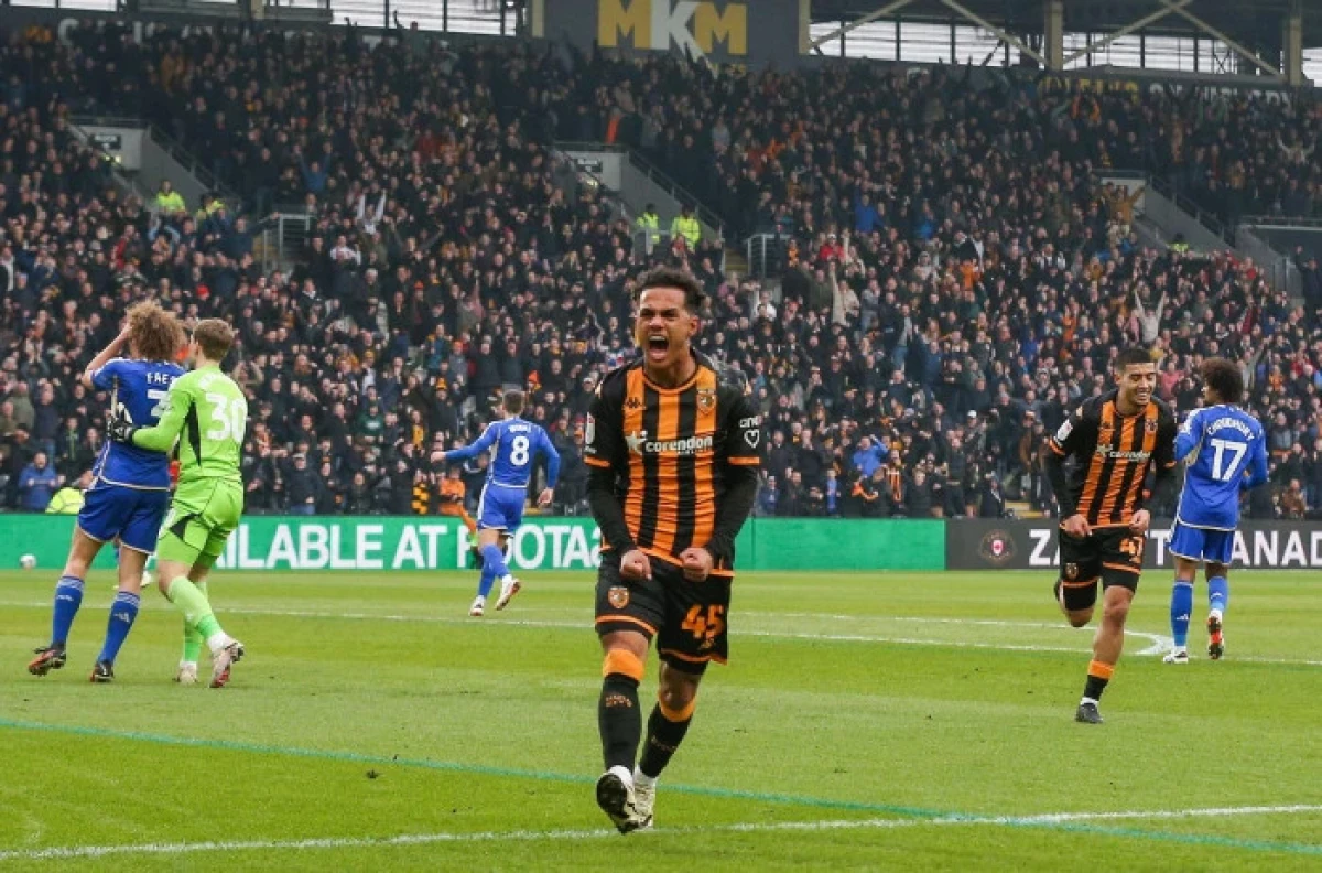 Hull City's Fabio Carvalho