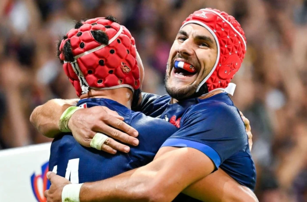 France, Gabin Villiere and Louis Bielle-Biarrey