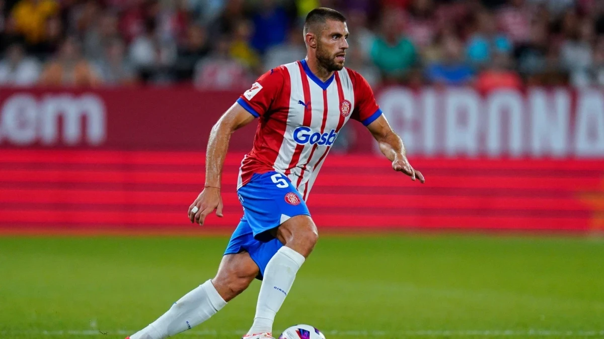 David Lopez of Girona FC scored