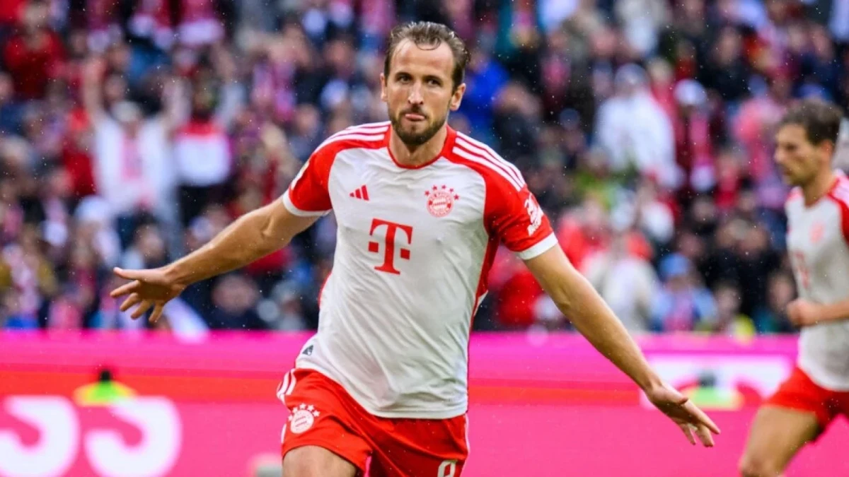 Bayern's Harry Kane scores against Augsburg