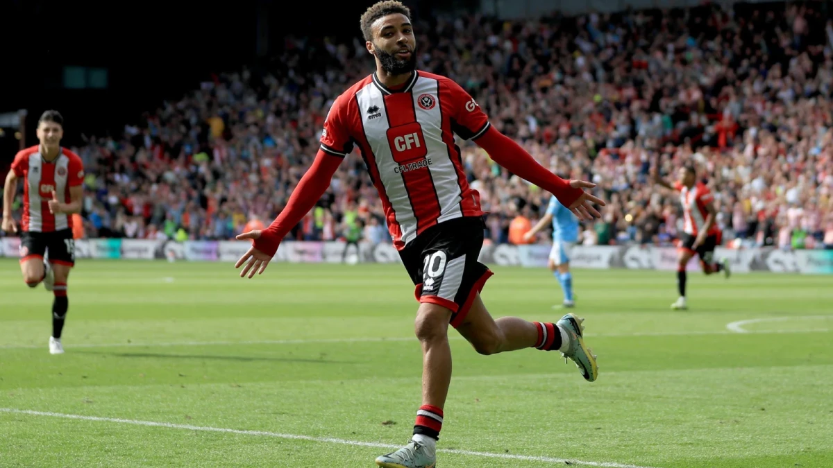 Jayden Bogle scores for Sheffield United