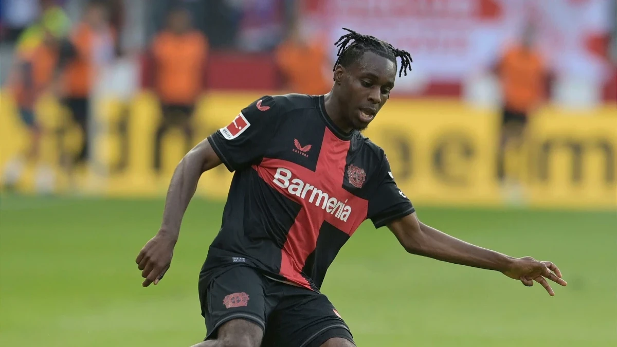 Jeremie Frimpong of Bayer Leverkusen