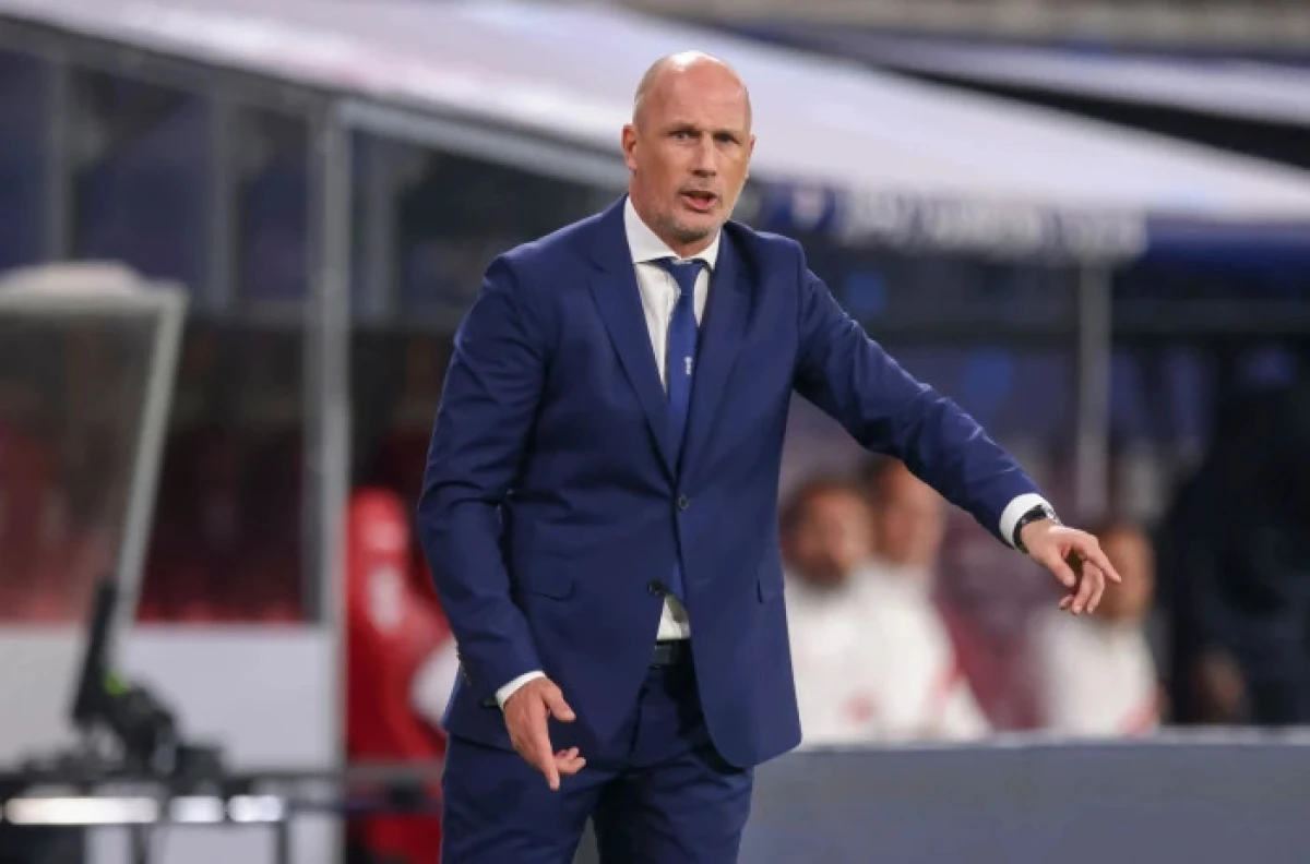 Philippe Clement reacts on the sidelines when coach of Club Brugge - Sept 2023